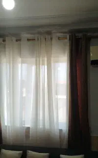 یک عدد پرده ایستاده