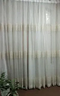 پرده بسیار زیبا در حد نو