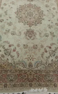 یک جفت  فرش شش متری 700شانه در مهدیشهر