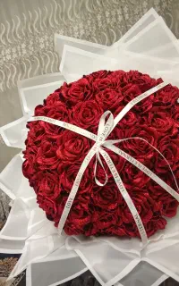 گل ربانی دسته گل باکس شاخه