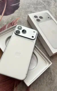 ایفون 17 پرومکس طرح فول کپی سفید iPhone proMaX