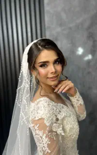 میکاپ شنیون عروس