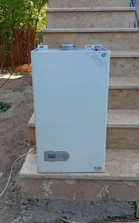 پکیج دیواری