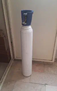 کپسول اکسیژن با مانومتر