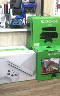 خریدار وفروش XBOX ONE FAT حتی بدون جعبه