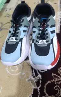 کفش اسپرت