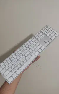 کیبورد نامبریک اپل Apple keyboard