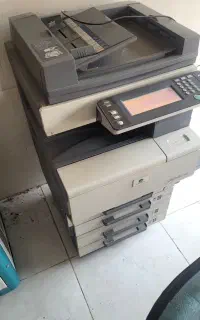 فتو کپی رنگی و سیاه سفیدکونیکا c350