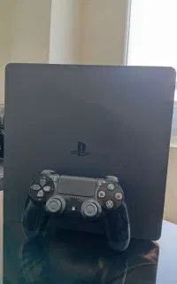 PS4 Slim