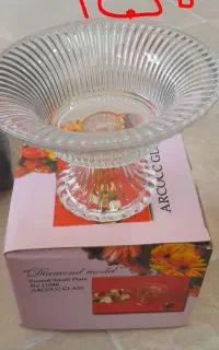 ظروف آشپزخانه کاملا سالم و نو