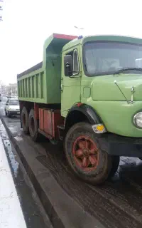 کامیون دهچرخ کمپرسی اماده به کار در بستان اباد