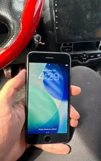 ایفون se 2020 درحد