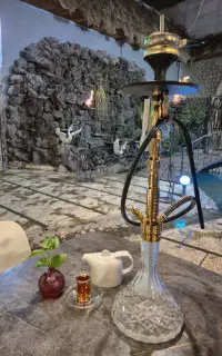 باغچه رستوران بدون ورودی