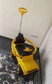 ماشین حمل کودک  موزیکال سالم بدون شکستگی