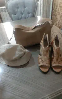 حراج کیف و کفش زنانه و کلاه