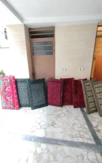 پشتی دیواری