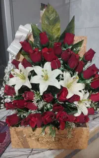 گل مصنوعی