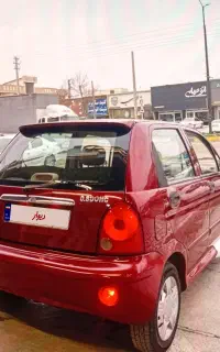 ام وی ام. ۸ سال خواب مدل ۹۰