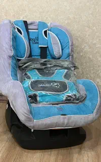 صندلی ماشین و آغوشی