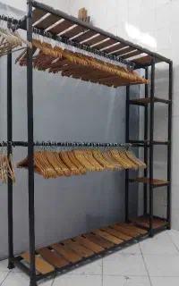 آویز رگال طبقاتی