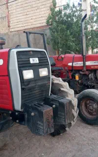 تراکتور درحدخشک
