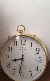 ساعت دیواری