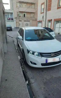 آریو مدل ۹۶
