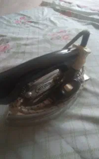اتو قدیمی
