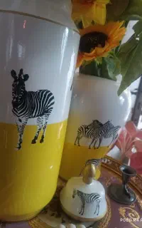 دوعدد گلدان چینی مدل هرمس