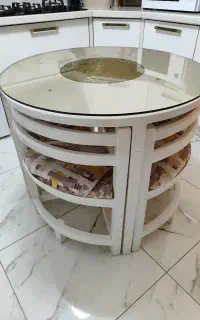 میز غذاخوری چهار نفره به همراه صندلی