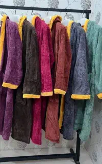 حوله تن پوش و استخری جنس خوب نانو