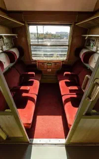 مشهد ریلی رجا قطار ۶تخته ویژه بهار ۱۴۰۵