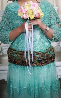 لباس سقزی
