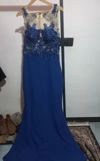 تعدادی لباس مجلسی
