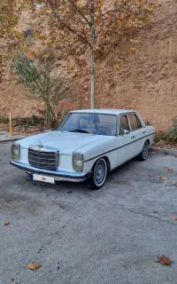 بنز ۲۲۰ معماری