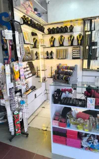 اکسسوری فروش دکوراستند مانکن بدلیجات و اجناس مغازه