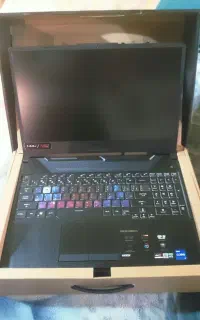 لپتاپ گیمینگ ایسوس با جعبه