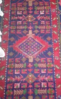 فرش دست بافت کناره ۴متر عرض یک متر