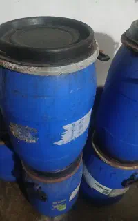بشکه زیتون با کمربند