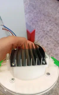 هالوژن اپتونیکا