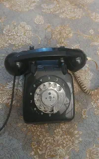 تلفن انگلیسی قدیمی