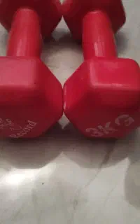 دمبل ۳کیلویی رکورد