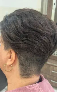 کوتاهی موی زنانه