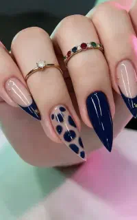 آموزش تخصصی و پیشرفته کاشت ناخن