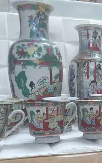 ظروف چینی گل مرغی قدیمی مارک اصلی طلاکوب دار