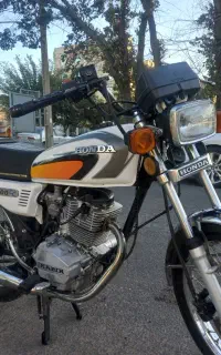 هوندا ۲۰۰ کبیر