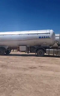 شاگرد تریلی میخام