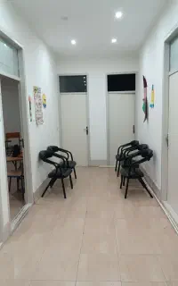 آکادمی زبان انگلیسی Ava