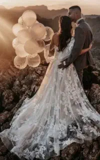 کل عروسی تو قسطی بگیر اونم با چک