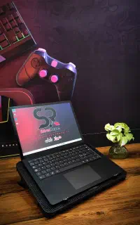 سرفیس لپتاپ i7 نسل 10 با رم 16 و صفحه نمایش 2K